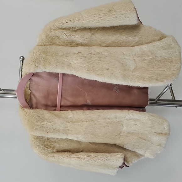 Blonde Vintage Mink Shawl - Picture 1 of 6